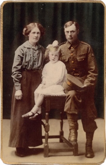 John Willie Lax photograph with wife Florence and daughter Doris